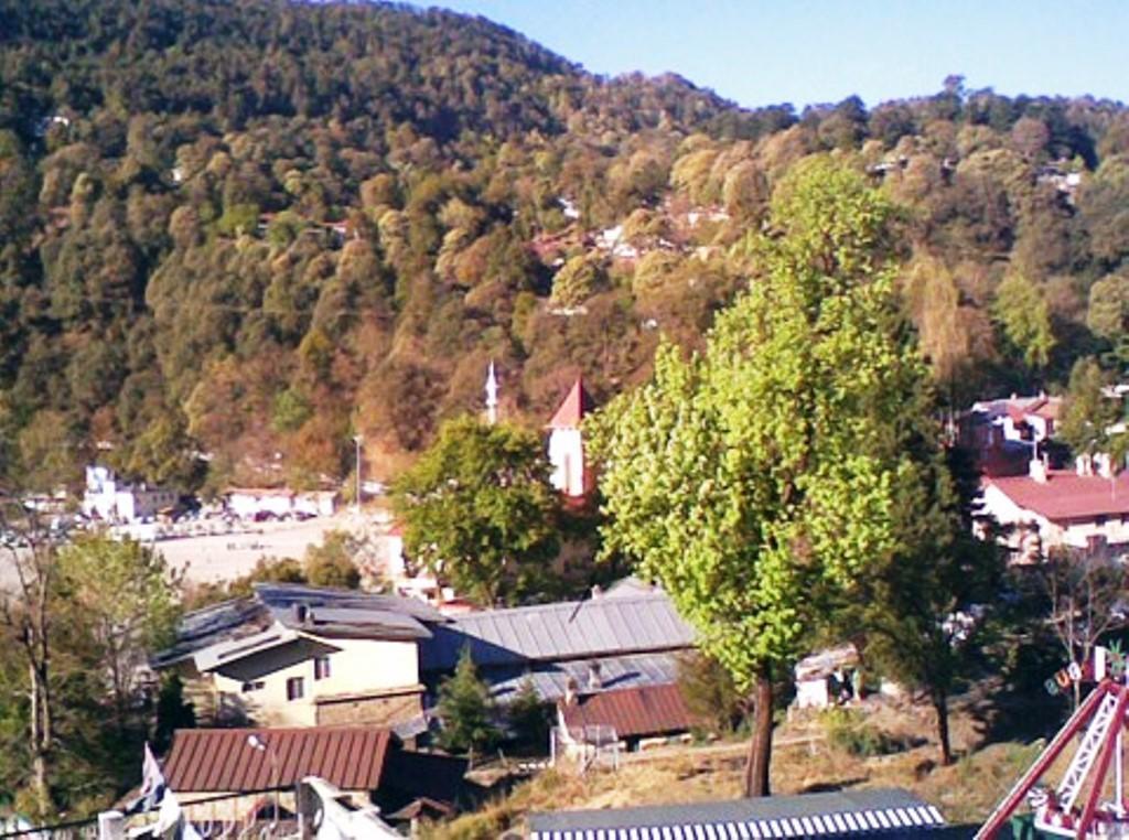 Hotel Ankur Plaza Nainital Exteriör bild