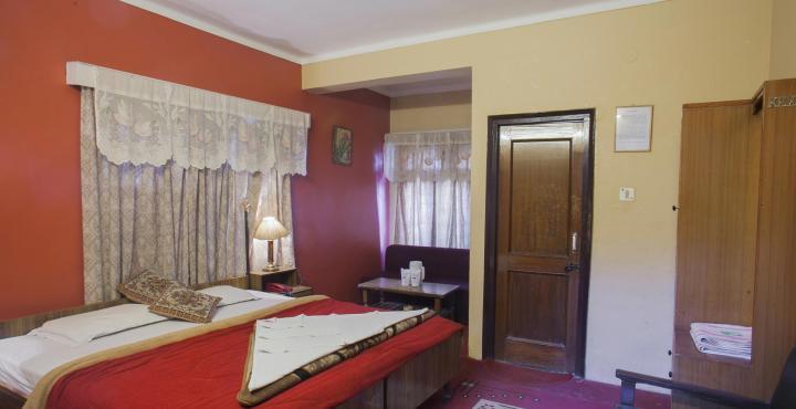 Hotel Ankur Plaza Nainital Exteriör bild